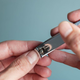 Veste, čemu služi luknjica na ščipalki za nohte? To vas morda preseneti, uporaba je zelo praktična