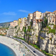 Obiskali smo vzhajajočo zvezdo italijanskega turizma s skoraj 800 kilometri obale — vse pogosteje se tu sliši tudi slovenščina!