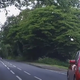 Voznik kaznovan z 200 evri: vsi ostali brez besed, ko so videli, kaj prevaža na strehi avtomobila! (VIDEO)