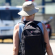 Ameriško turistko posekalo od šoka: ko je zagledala tole, ni mogla verjeti svojim očem in kar lepo se je razhudila (povsem upravičeno)