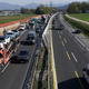 Zastoji in prometne nesreče hromijo promet - najhuje na primorskem, štajerskem in dolenjskem kraku!