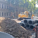 Gradbinci kopali po znani ulici, nato pa obstali odprtih ust: na to, kar so našli 6 metrov globoko, jih ni mogel pripraviti nihče