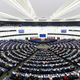 Evropski poslanci podprli umestitev jedrske energije in plina med zelene dejavnosti