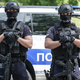 Policist pred izraelskim veleposlaništvom ubil mladoletnika