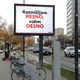 V središču / Mineštra, ne pa zakon