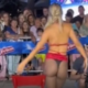 Erotični ples na karnevalu v Srbiji, gledalci ogorčeni: ”To ni primerno za otroke!”