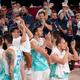 Čestitke slovenskim košarkarjem prihajajo z vseh koncev sveta!