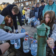 Po raketnih napadih v Kijevu ponovno vzpostavljena oskrba z vodo in električno energijo