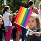 Ameriška guvernerka zagovarja LGBT spolno eksplicitne knjige v osnovni šoli