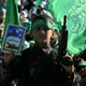 V domovih Hamasovih operativcev našli tudi otroške uniforme