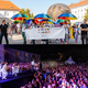 Kdo je dobil več medijskega prostora: Festival z 4200 mladimi kristjani ali Parada ponosa z 200 udeleženci?