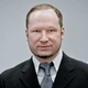 Terorist Breivik svojim žrtvam pošilja na tisoče pisem