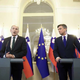 Predsednik Pahor daje Janezu Janši ključe Banke Slovenije