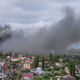Video: Velika tovarna v ruskem Voronežu v plamenih