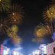 Foto: Svet novo leto pozdravil s praznovanji in veličastnimi ognjemeti