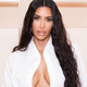 Kim Kardashian in Scott Disick v tožbi zaradi množične prevare