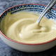 Zakaj vsi obožujejo aioli? Pripravite ga lahko v manj kot minuti