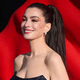 Anne Hathaway je končno razjasnila govorice o »očitnem lepotnem posegu«