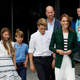 Princ William in Kate Middleton sta se pojavila v javnosti z vsemi otroki