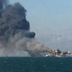 Poškodovana naftna ploščad v Črnem morju še vedno gori, iskanje sedmih pogrešanih se nadaljuje