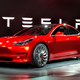 Tesla s prvim padcem četrtletnih prihodkov po letu 2020