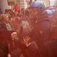 [Od Trsta do Neaplja] Protesti zajeli več kot 50 italijanskih mest, protestniki vladi Melonijeve sporočajo: “Znižajte cene in odložite orožje, zvišajte plače!”