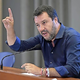Salvini ponosen na zadrževanje migrantov na morju leta 2019