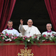 Papež v velikonočni poslanici pozval k prekinitvi ognja v Gazi
