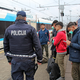 Z vlaka spravili 53 migrantov