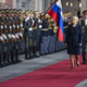 Državna proslava med pozivi<br> k enotnosti in očitki o izključevanju