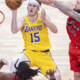 Austin Reaves ostaja pri Los Angeles Lakers