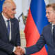 (ANALIZA) Koalicija v naletu, opozicija pa spi