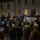 Bes v Ljubljani: policija s solzivcem nad protestnike, ki so tokrat na piko vzeli Jankovića (FOTO)