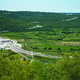 Bo Golobova vlada namesto ceste za Korošce in Belokranjce prednostno gradila cesto za hrvaški turizem?