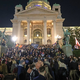 Srbi rajali pozno v noč, v Beogradu čistijo tabor Vučičevih privržencev