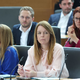 Logar brez odgovorov na zoprna vprašanja o izgubi poslanke
