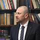 Klofuta za Brodnjaka: Avstrijci z nezaupnico njegovi NLB