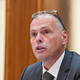 »To sami lenuhi!« Na pravosodnem ministrstvu omejujejo delo od doma