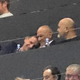 Ljubezen na tribuni: prisrčen trenutek med Janšo in Stevanovićem (FOTO)