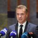 Golob nad Stevanovića: Predsednik stranke Lažnica ustvarja politično farso