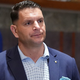 Zoran Stevanović v družbi z neonacisti