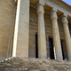 V bejrutskem narodnem muzeju so začeli z odpravljanjem škode