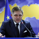 Nekdanji slovaški premier Robert Fico se je izognil organom pregona