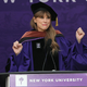 Taylor Swift podelili častno diplomo iz umetnosti: "Da se da kaj doseči brez truda, je mit."