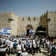 Judovski nacionalisti na pohodu po Vzhodnem Jeruzalemu ob obletnici njegove zasedbe