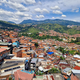 V nekoč najnevarnejšem naselju v Kolumbiji: "Smrti se ne bojim, ker sem zrastel z njo"
