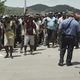 V Papui Novi Gvineji v izgredih nezadovoljne množice umrlo 15 ljudi