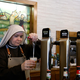 V Španiji nune gasijo žejo romarjev po pivu in božji besedi