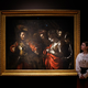 Nasilje, skrivnostna roka in skriti umetnik: V Londonu so razstavili Caravaggievo zadnjo sliko