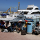Ciper je zaradi velikega števila začasno ustavil sprejemanje sirskih prošenj za azil
